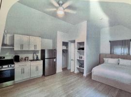 Wainscott Woods Retreat, hotel in Wainscott