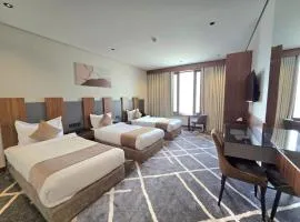How inn Hotel