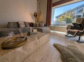 Villa Steinmetz - Mit Whirlpool bei Köln, hotel in Bergisch Gladbach