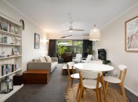 A Stone's Throw, hotel in Picton