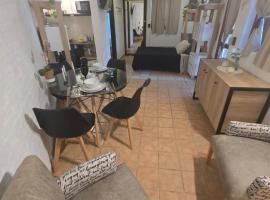 Cerca de la plaza principal a estrenar, Hotel in Formosa