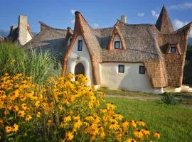 Castelul de Lut - Eco Boutique Guesthouse