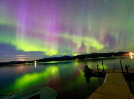 Suite on the Bay, hôtel à Marsh Lake