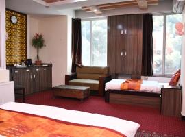 Khyber Premium Hotel, hotel en Kabul