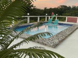 The Disco at Casa De La Libertad, Hotel in San Ignacio