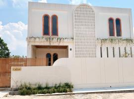 CIKOMI KOSTEL Syariah By Hans Management, hotell i Tanjungkarang