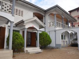 VICTOR & VICTORY GUEST HOUSE DAMAS-RAIL OBOBOGO Source, hotel a Yaoundé