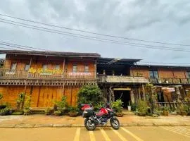 Nhà Gỗ Homestay