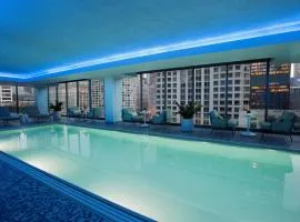 The Royal Sonesta Chicago River North