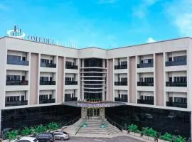 Omedel Luxury Hotel