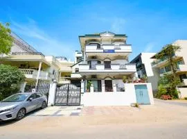 FabHotel Mosca