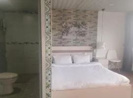 Đối diện cafe CATINAT villa Kagen