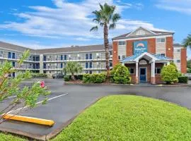 Suburban Studios Stuart near Federal Hwy 1