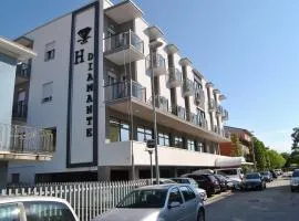 Hotel Diamante COLAZIONE XL PARCHEGGIO GRATIS A 5 CHILOMETRI DA RIMINI FIERA