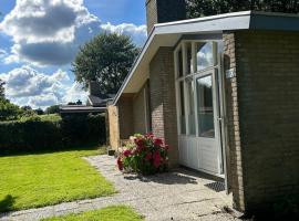 Bungalow Het Grootslag, Hotel in Andijk