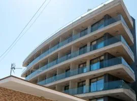 Warner Boutique Hotel