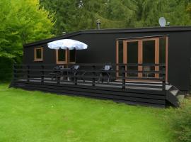 Houten accommodatie Sasseltermillen Woltzdal，位于Bischenrech的酒店