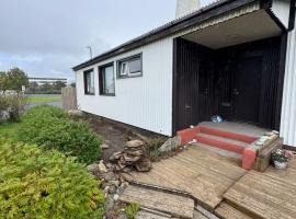 Beautiful single home in Höfn, ξενοδοχείο σε Höfn