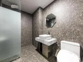 Hotel 24st Prestige