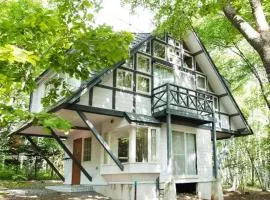 Tateshina Wan-Wan Paradise Cottage