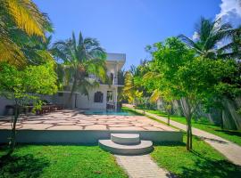 Blue skies guest house and restaurant, hotel in Tangalle