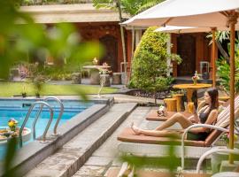 Lumbung Sari Hotel Legian, hotel a Legian