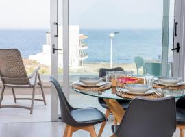 Home2Book Coastal Calm Las Eras Patio Rooftop, מלון בLas Eras