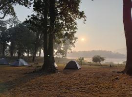 Chandubi Eco Camp of wave Ecotourism, ξενοδοχείο σε Barduār