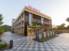 Regenta Hotel Science Center, Bhuj, hotel in Bhuj