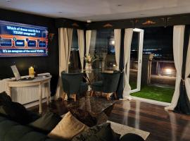 Carberry Lodge, hotel din Carberry