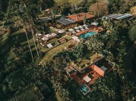 Bio Habitat Hotel, AKEN SOUL Collection、アルメニアのホテル