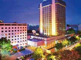 Novotel Beijing Peace, hotel en Beijing