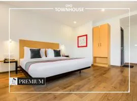 Townhouse Netaji Road