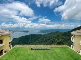 The Lake Hotel Tagaytay