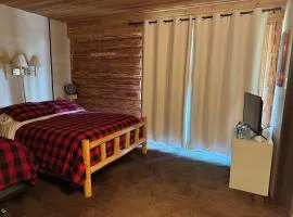 Anglemont Inn Rent all 16 Rooms for Weddings, Events North Shuswap BC