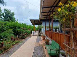 โฮมสเตย์ ยายหนั่น, hotel en Chaiyaphum