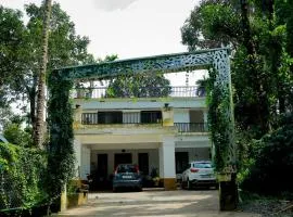 Prakrithi Luxe Retreat
