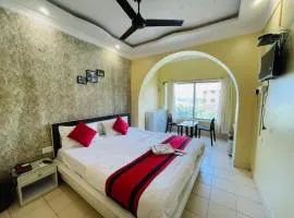 Hotel Sea Crown Near Jagannath Temple