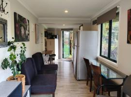 Private Rotorua Hideaway - Pet Friendly BB with Electric Heating, hotel v destinaci Mourea