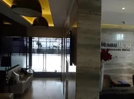 Mumbai Metro - The Executive Hotel