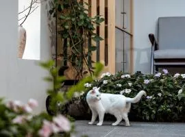 Yunhe Holiday Villa Designer Hotel