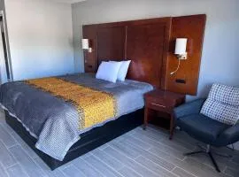 Airport Motor Inn