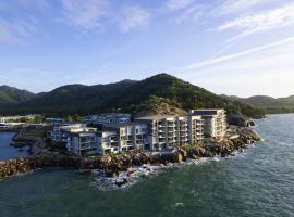 Grand Mercure Apartments Magnetic Island, hotel v destinaci Nelly Bay
