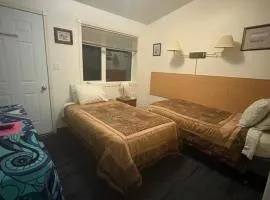 Johnsons Crossing Lodge