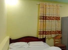 HOTEL MOTeL Đồng Khởi