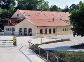 Hotel Photo: Královický Dvůr