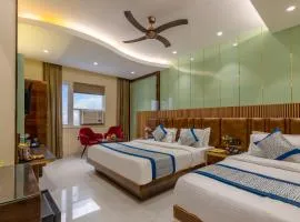 Hotel Vanson Villa, City Centre - With Free Airport & Train Station Pickup