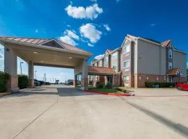 Quality Inn & Suites North Mesquite I-30