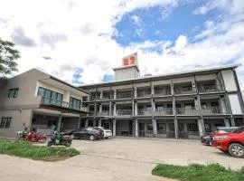 B2 Lanna Boutique & Budget Hotel