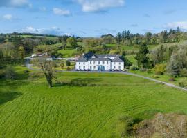 CECAS at Myross Wood House, hotel in Leap